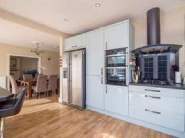  Image of 4 bedroom Bungalow for sale in Cyril Avenue Beeston Nottingham NG9 at Beeston Nottingham Beeston, NG9 1DS