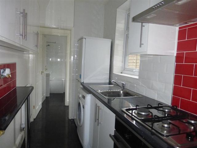  Image of 4 bedroom Detached house to rent in Daisy Road Edgbaston Birmingham B16 at Daisy Road  BIRMINGHAM, B16 9DY