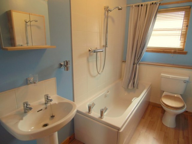  Image of 2 bedroom Flat to rent in David Henderson Court Dunfermline KY12 at Dunfermline Fife Fife, KY12 9DX