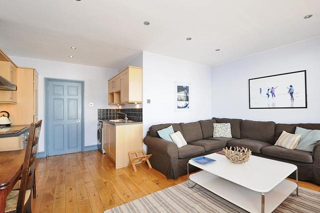  Image of 2 bedroom Property to rent in Dawes Road London SW6 at Dawes Road  London, SW6 7DU