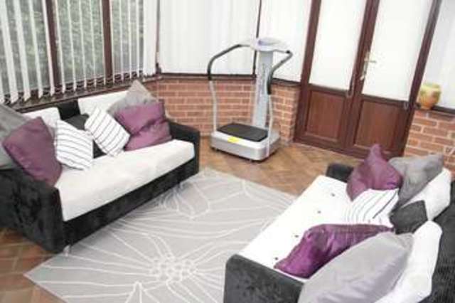  Image of 3 bedroom Detached house for sale in Dawsons Corner Stanningley Pudsey LS28 at Pudsey, LS28 5TA
