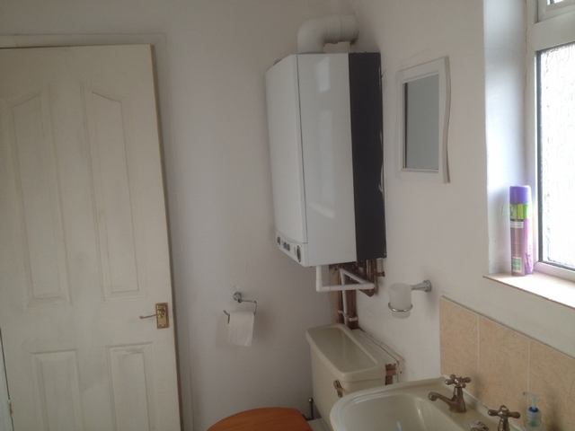  Image of 4 bedroom Terraced house to rent in Deacon Crescent New Rossington Doncaster DN11 at Deacons Crescent  Doncaster, DN11 0SY