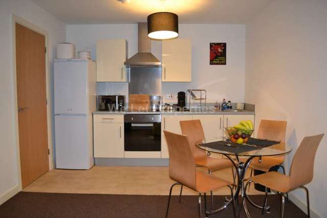  Image of 2 bedroom Apartment to rent in Blackfriars Road Salford M3 at Blackfriars Road  Manchester, M3 7EL