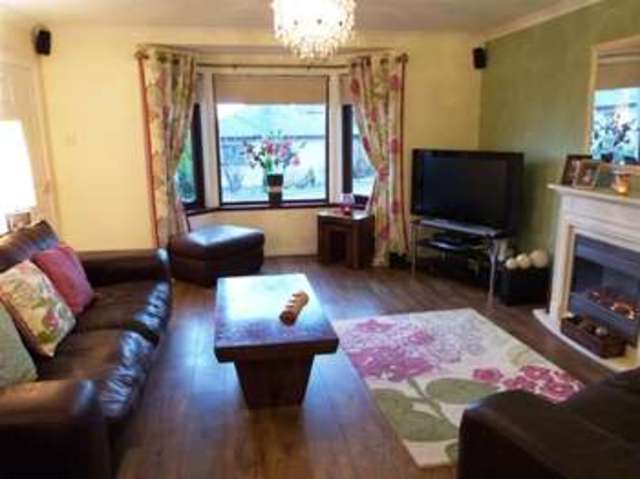  Image of Detached house for sale in Dhalling Park Kirn Dunoon PA23 at Dunoon, PA23 8FB