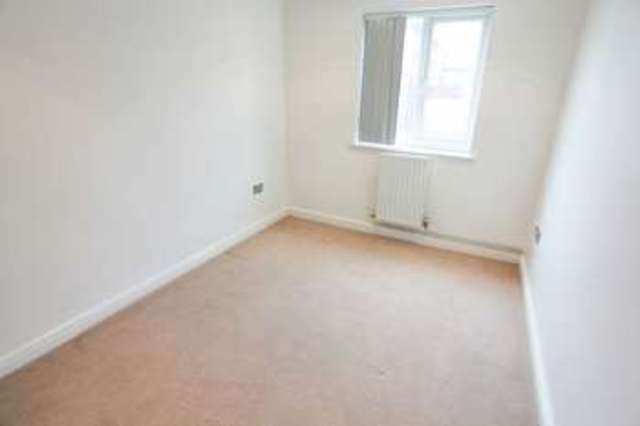  Image of 2 bedroom Flat to rent in Dovedale Road Mossley Hill Liverpool L18 at Dovedale Road  Liverpool, L18 5ER