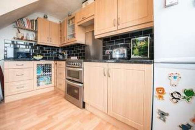  Image of 2 bedroom Detached house for sale in Dover Hedge Aylesbury HP21 at Dover Hedge  Aylesbury, HP21 7AH