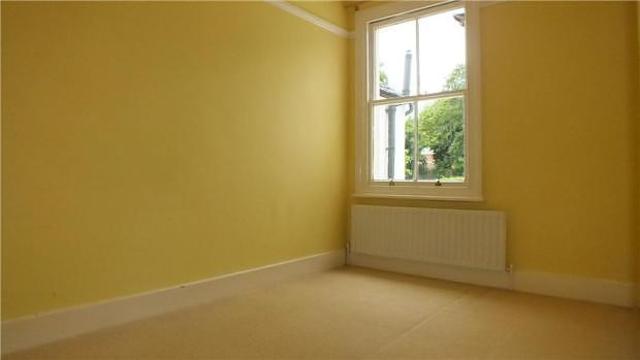  Image of 2 bedroom Detached house to rent in Down Road Guildford GU1 at Guildford, GU1 2PX