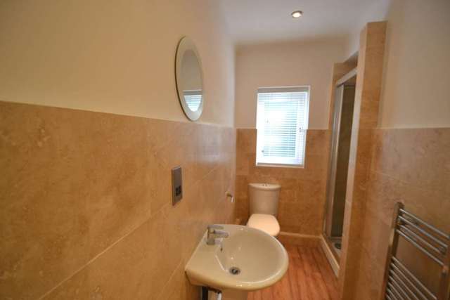  Image of 1 bedroom Apartment to rent in Downs Avenue Epsom KT18 at Downs Avenue  Epsom, KT18 5HL