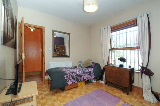  Image of 3 bedroom Flat for sale in Doyle Gardens London NW10 at Kensal Rise Kensal Rise, NW10 3DB
