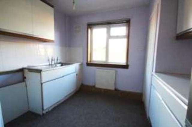  Image of 2 bedroom Flat for sale in Dunearn Drive Kirkcaldy KY2 at Kirkcaldy Fife Chapel, KY2 6LB