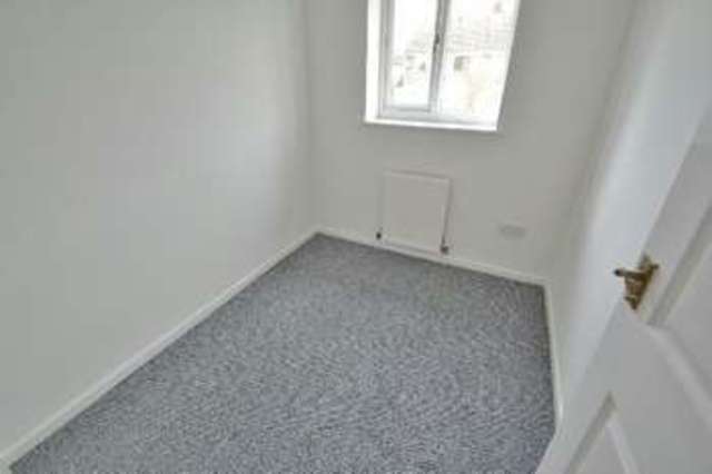  Image of 3 bedroom Town House for sale in Dunston Close Long Eaton Nottingham NG10 at Dunston Close  Long Eaton, NG10 2EX