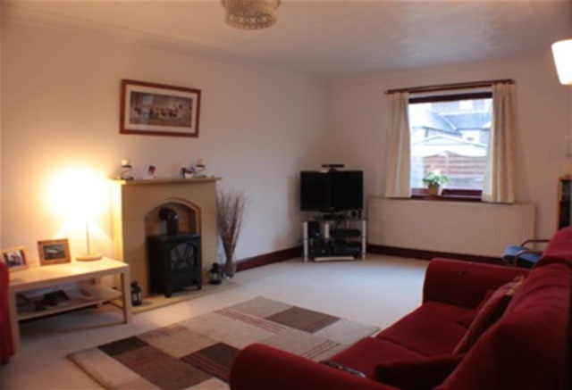  Image of 2 bedroom Detached house to rent in East Main Street Broxburn EH52 at Broxburn West Lothian West Lothian, EH52 5HG