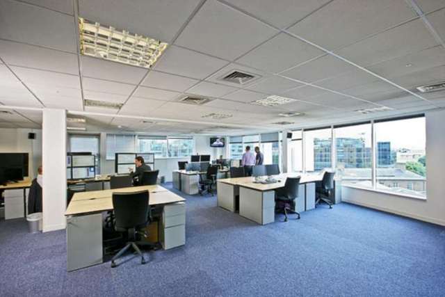  Image of Detached house to rent in East Smithfield London E1W at Tower Hill E1W London, E1W 1AW