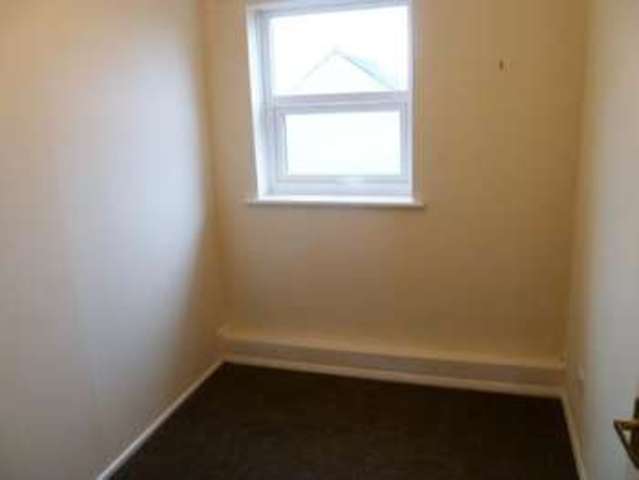  Image of 4 bedroom End of Terrace to rent in Eastcott Close Blackburn BB2 at Eastcott Close  Blackburn, BB2 3WJ