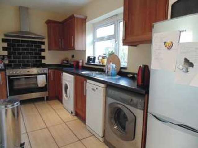  Image of 2 bedroom Terraced house to rent in Eatesbrook Road Birmingham B33 at Eatesbrook Road Stechford Birmingham, B33 9TB