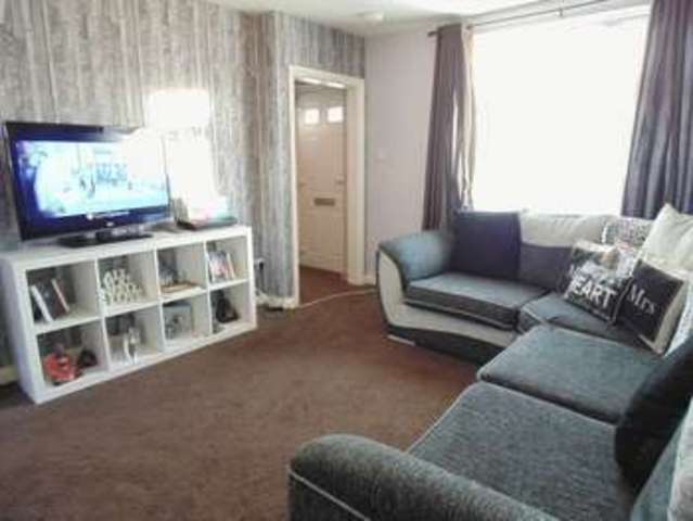  Image of 2 bedroom Terraced house to rent in Eatesbrook Road Birmingham B33 at Eatesbrook Road Stechford Birmingham, B33 9TB