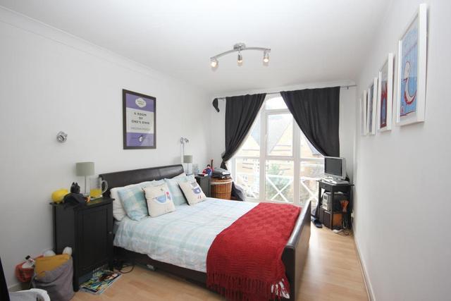  Image of 1 bedroom Flat to rent in Eleanor Close London SE16 at Canada Water  London, SE16 6PU