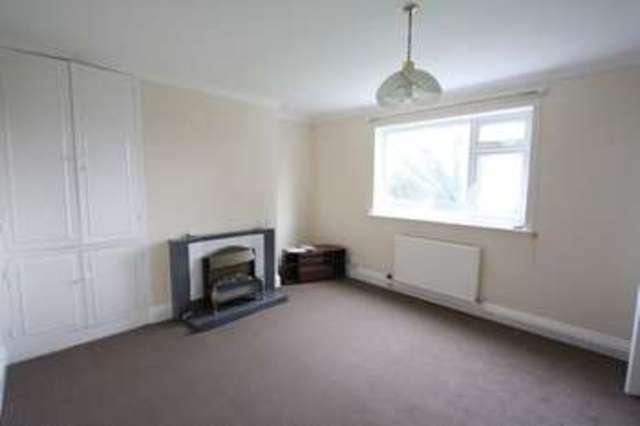  Image of 2 bedroom Terraced house to rent in Elm Croft Walkington Beverley HU17 at Elm Croft Walkington Beverley, HU17 8RS