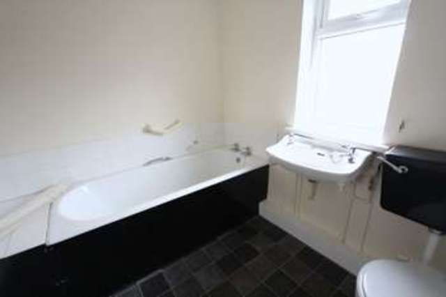 Image of 2 bedroom Terraced house to rent in Elm Croft Walkington Beverley HU17 at Elm Croft Walkington Beverley, HU17 8RS