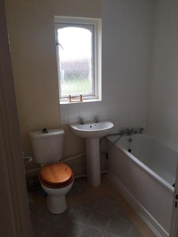  Image of 1 bedroom Flat to rent in Larmans Road Enfield EN3 at Enfield, EN3 6QX