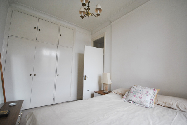  Image of 3 bedroom Flat to rent in Rutland Gate London SW7 at Rutland Gate  London, SW7 1BG