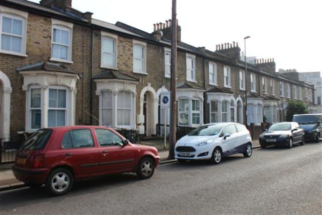 Image of 1 bedroom Apartment to rent in Etta Street London SE8 at Deptford, SE8 5NR