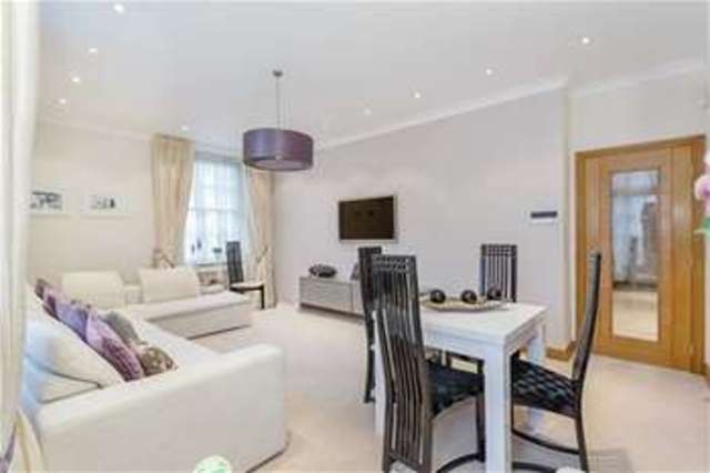  Image of 3 bedroom Flat to rent in Finchley Road London NW8 at London, NW8 9TT