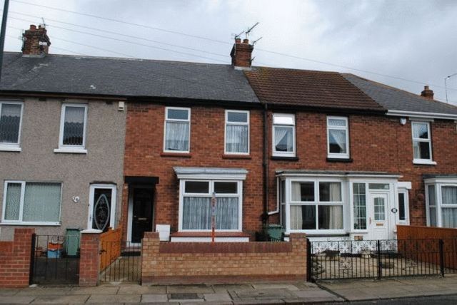  Image of 3 bedroom Terraced house for sale in Fairfax Road Grimsby DN34 at Fairfax Road  Grimsby, DN34 4AP
