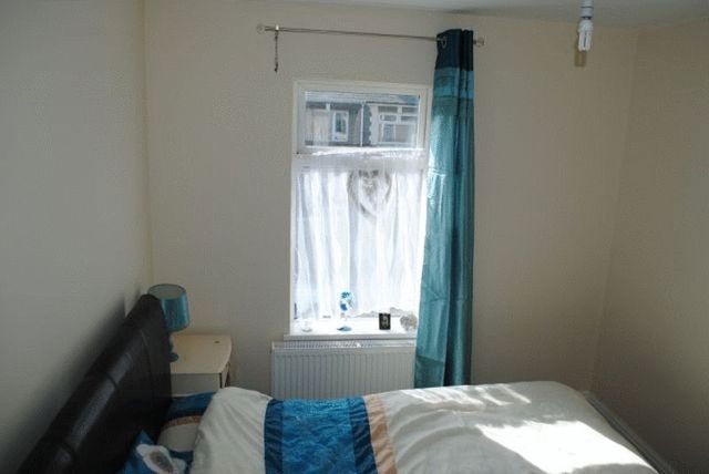  Image of 3 bedroom Terraced house for sale in Fairfax Road Grimsby DN34 at Fairfax Road  Grimsby, DN34 4AP