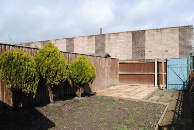  Image of 3 bedroom Terraced house for sale in Fairfax Road Grimsby DN34 at Fairfax Road  Grimsby, DN34 4AP