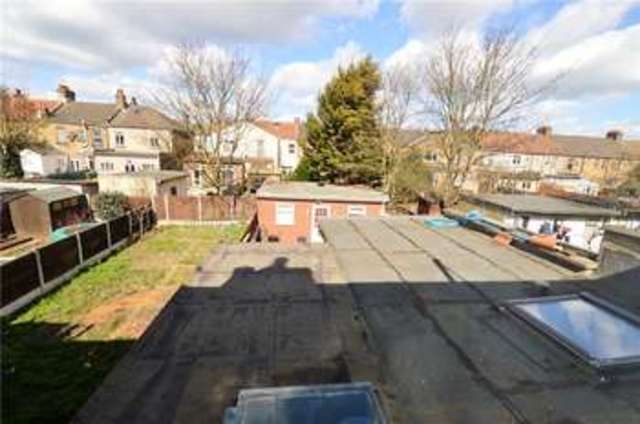  Image of 1 bedroom Apartment for sale in Felbrigge Road Ilford IG3 at Ilford  Seven Kings, IG3 8DW
