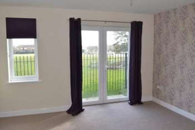  Image of 2 bedroom Flat to rent in Fernwood Mews Gainsborough DN21 at Fernwood Mews  Gainsborough, DN21 1HY