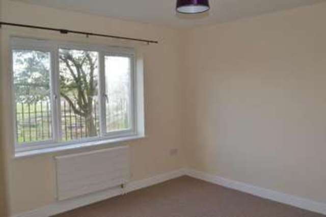  Image of 2 bedroom Flat to rent in Fernwood Mews Gainsborough DN21 at Fernwood Mews  Gainsborough, DN21 1HY
