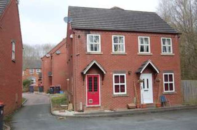  Image of 1 bedroom Flat for sale in Fieldfare Way Telford TF4 at Fieldfare Way aqueduct Telford, TF4 3TH