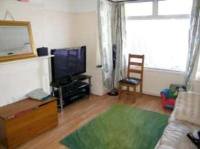  Image of 3 bedroom Terraced house for sale in Filton Avenue Horfield Bristol BS7 at Horfield Bristol Horfield, BS7 0QF