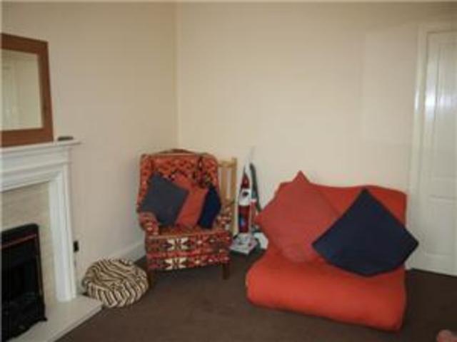  Image of 2 bedroom Flat to rent in Finlay Drive Dennistoun Glasgow G31 at Dennistoun Glasgow Glasgow, G31 2SL