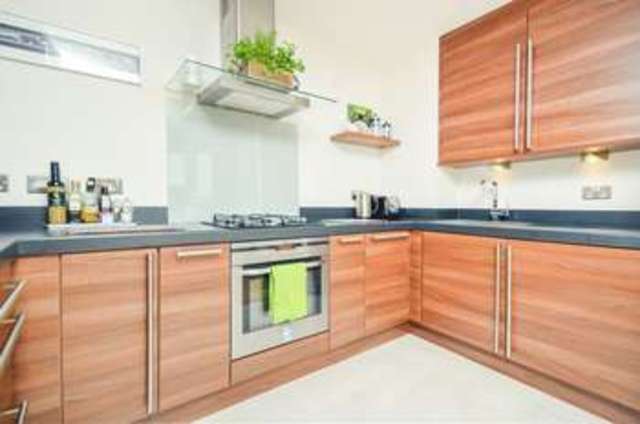  Image of 2 bedroom Flat for sale in Kimmerghame Path Edinburgh EH4 at Kimmerghame Path Fettes Edinburgh, EH4 2GN