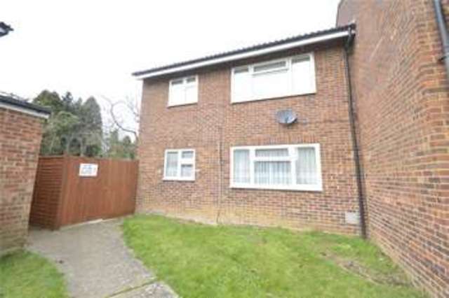  Image of 1 bedroom Maisonette for sale in Foliejohn Way Maidenhead SL6 at Maidenhead Berkshire Woodlands Park, SL6 3XB