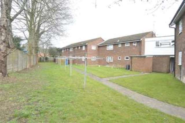  Image of 1 bedroom Maisonette for sale in Foliejohn Way Maidenhead SL6 at Maidenhead Berkshire Woodlands Park, SL6 3XB
