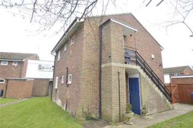  Image of 1 bedroom Maisonette for sale in Foliejohn Way Maidenhead SL6 at Maidenhead Berkshire Woodlands Park, SL6 3XB