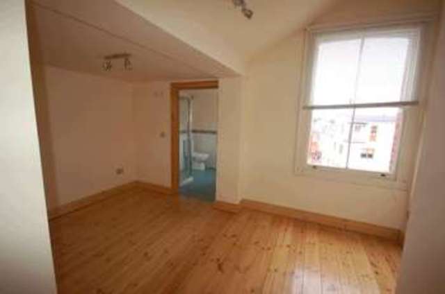  Image of 2 bedroom Property to rent in Church Street Reading RG1 at Folk House Reading Reading, RG1 2SB