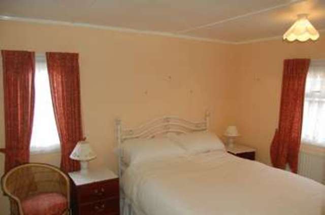  Image of 2 bedroom Retirement Property for sale in Folly Park High Street Clapham Bedford MK41 at Folly Park, High Street  Clapham, MK41 6AL