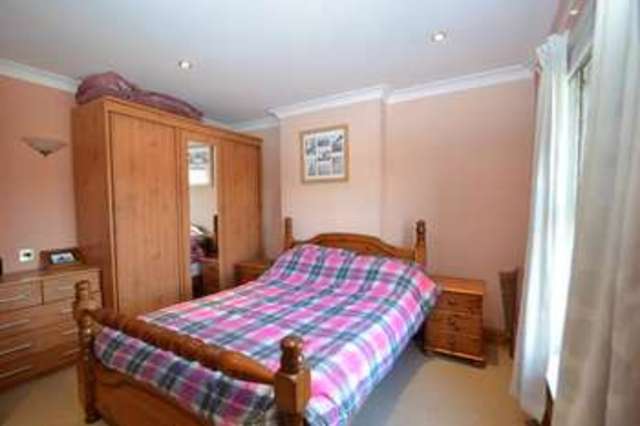  Image of 3 bedroom Semi-Detached house for sale in Station Road Sandleheath Fordingbridge SP6 at Fordingbridge, SP6 1BU