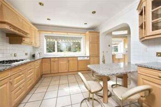  Image of 6 bedroom Detached house for sale in Forest Road Warfield Bracknell RG42 at Warfield Bracknell Winkfield Row, RG42 7QA