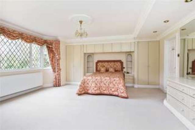  Image of 6 bedroom Detached house for sale in Forest Road Warfield Bracknell RG42 at Warfield Bracknell Winkfield Row, RG42 7QA