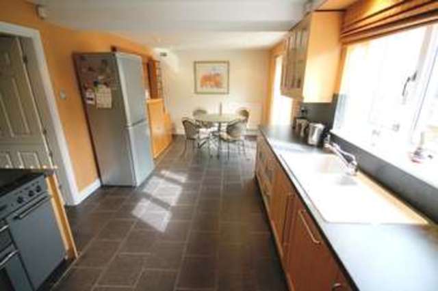  Image of 5 bedroom Detached house for sale in Fox Road Castle Donington Derby DE74 at Castle Donington Castle Donington Derbyshire, DE74 2UN