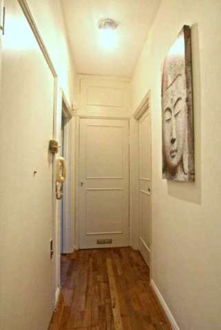  Image of 2 bedroom Flat to rent in Fulham Road London SW6 at Fulham Road Fulham London, SW6 1DU