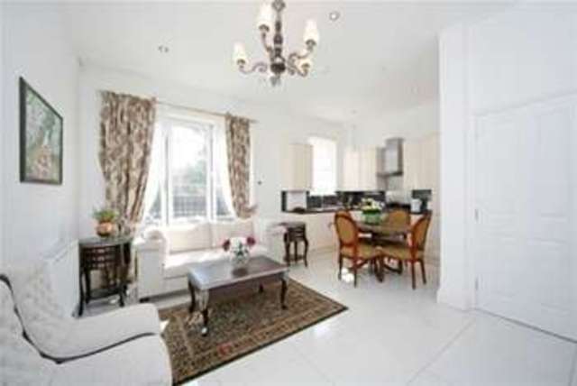  Image of 1 bedroom Flat to rent in Fulham Road London SW6 at London, SW6 5UJ