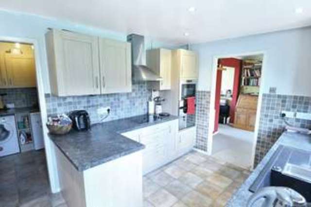  Image of 3 bedroom Detached house for sale in Galley Hill Hemel Hempstead HP1 at Galley Hill  Hemel Hempstead, HP1 3JZ