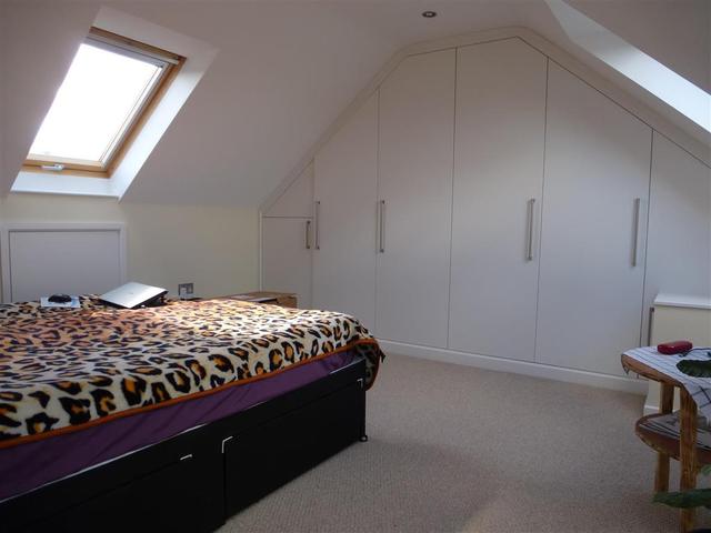  Image of 4 bedroom Detached house to rent in Garbett Road Winchester SO23 at WINCHESTER SO23 WINCHESTER, SO23 0NY